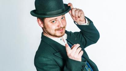 Bild: Weber
Gstanzlsänger, Musikant und Humorist Bene Weber aus Sattelpeilnstein ist Chef des beliebten Schwarzenfelder Sänger- und Musikantentreffens.