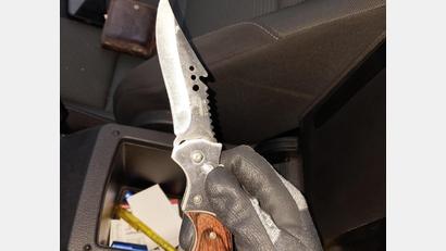 Symbolbild: Bundespolizei
Dieses Springmesser wurde bei einer Kontrolle in Furth im Wald entdeckt.