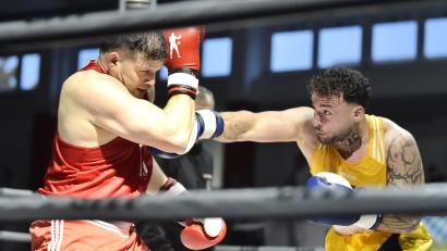 Bild: Hubert Ziegler
Engjell Rushiti (rechts) siegte am vergangenen Samstag in Vilseck gegen Thomas Wolf und holte sich den Europameistertitel im Schwergewicht.