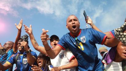 Bild: Cristiano Barbosa/AP/dpa
Kap Verde feiert die WM-Premiere.