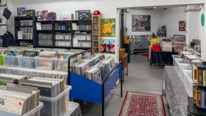 Bild: Wolfgang Steinbacher
Im Retroladen von Christina Hofmeister gibt es rund 4000 Schallplatten und Singles.
