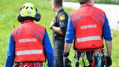 Bild: Uwe Lein/dpa
Der 13-jährige Junge wurde nach dem Sturz von der Bergwacht gerettet. (Symbolbild)