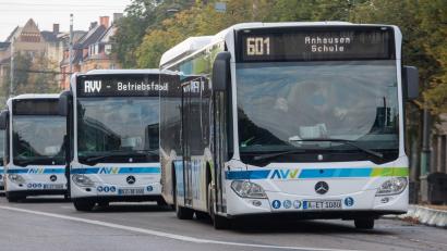 Bild: Stefan Puchner/dpa
Mit Milliardeninvestitionen könnte laut einer neuen Studie das Bus- und Bahnangebot in Bayern überall deutlich verbessert werden. (Symbolbild)