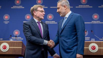 Bild: Michael Kappeler/dpa
Wadephul sagte, er stelle immer wieder fest, dass es sehr viel übereinstimmende Interessen mit der Türkei gebe.
