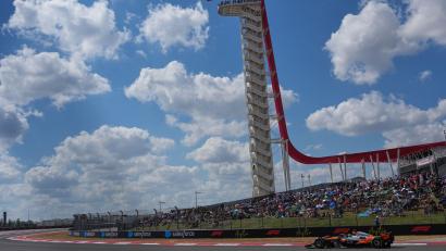 Bild: Nick Didlick/AP/dpa
Max Verstappen rast zur Pole.