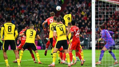 Bild: Sven Hoppe/dpa
Harry Kane (hinten, Mitte l) brachte den FC Bayern früh in Führung.