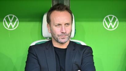 Bild: Swen Pförtner/dpa
Muss viel nachdenken: VfL Wolfsburgs Sportchef Sebastian Schindzielorz
