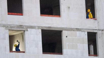 Bild: Sebastian Gollnow/dpa
Die bayerischen Grünen wollen mit zusätzlichem Geld und Steuerreformen den Wohnungsbau im Freistaat ankurbeln. (Symbolbild)