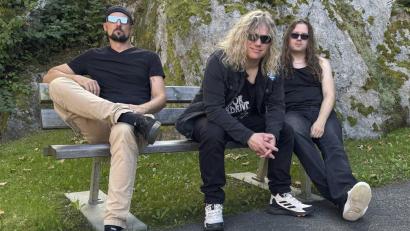 Bild: Chris Müller
Major Overdrive sind (von links) Michi Müller (Drums), Mathias "Lemmy" Kiener (Bass und Vocals) und Max Müller (Gitarre).