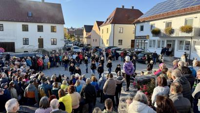 Bild: gri
Beim Hubertusmarkt in Wutschdorf war ganz schön viel los.