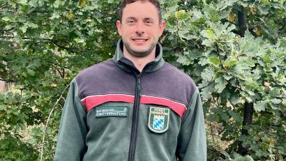 Bild: Regina Härtl/AELF Regensburg-Schwandorf
Der neue Neunburger Revierleiter: Benedikt Gleixner.