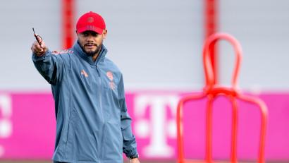 Bild: Sven Hoppe/dpa
Bayern und Kompany - das passt. Der Coach beim Abschlusstraining.