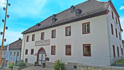Bild: Katrin Lyda
Wie geht es nun mit dem Gasthaus „Weiße Ross“ am Thiersheimer Marktplatz weiter?
