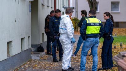 Bild: Armin Weigel/dpa
In Landshut waren zahlreiche Einsatzkräfte und Spezialisten der Polizei vor Ort.