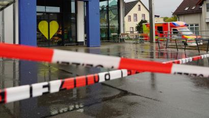 Bild: Christian Müller/dpa
Ein 16-Jährigen wird brutal niedergestochen. Streit mit dem mutmaßlichen Täter gab es vorher laut Ermittlern nicht.