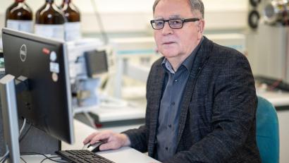 Bild: Daniel Karmann/dpa
Der Doping-Experte Fritz Sörgel kritisiert die Enhanced Games