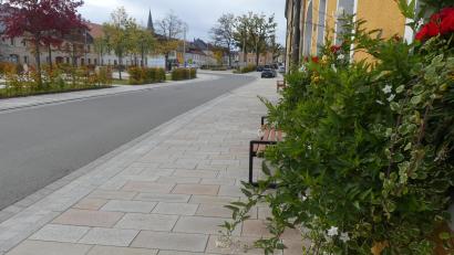Bild: rn
Bei der Einfahrt in die Stadt fällt der Blick auf den schmucken Marktplatz. Bei der Umsetzung lief jedoch nicht alles rund.