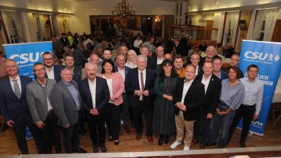 Bild: ge
Das sind die CSU-Kreistagskandidaten mit den Plätzen 1 bis 30.
