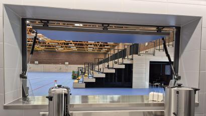 Archivbild: Lowak
Vor allem im Winter, wenn auch die Fußballvereine in den Weidener Hallen wie der Mehrzweckhalle trainieren wollen, sind diese gut belegt. Die Vereine befürchten, sie könnten durch den Offenen Ganztag Konkurrenz von den Schulen bekommen.