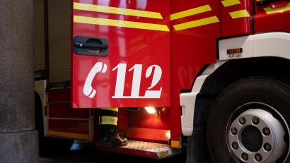 Bild: Niklas Treppner/dpa
Feuerwehr und Bayerisches Rotes Kreuz waren vor Ort im Einsatz. (Symbolbild)