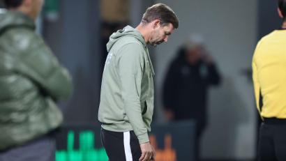 Bild: Daniel Karmann/dpa
Der Druck auf Fürths Trainer Thomas Kleine wächst.