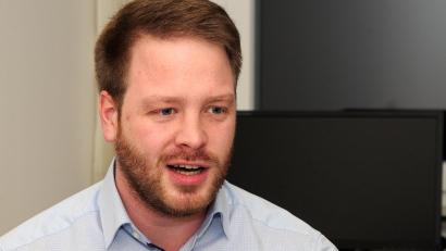 Archivbild: Stephan Huber
Henner Wasmuth erklärt, die Junge Union wolle sich künftig breiter aufstellen, um junge Menschen stärker in politische Arbeit einzubinden.