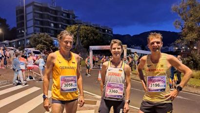 Bild: Brigitte Graml
Anton Graml (von links), Birgit Schulz und Michael Lang vor dem Halbmarathonstart.