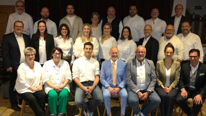 Bild: Hirsch
Diese Kandidaten bewerben sich für die Unabhängigen Wähler um ein Mandat im Schwandorfer Stadtrat. Sitzend Mitte Listenführer und OB-Kandidat Kurt Mieschala.