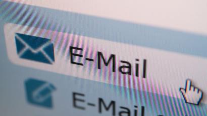 Symbolbild: Andrea Warnecke/dpa
Die Stadt Eschenbach warnt derzeit von betrügerischen E-Mails an Unternehmen.