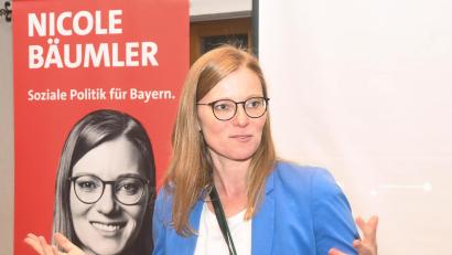 Bild: Gabi Schönberger
Nicole Bäumler wurde einstimmig als SPD-Kreisvorsitzende bestätigt.