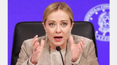 Bild: Roberto Monaldo/LaPresse/AP/dpa
Italiens rechte Ministerpräsidentin Giorgia Meloni treibt den Umbau der Justiz voran. (Archivbild)