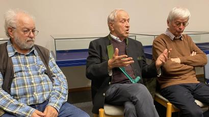 Bild: gsp
Die Protagonisten des Widerstands gegen die WAA: Alfred Wolfsteiner, Alt-Landrat Hans Schuierer, Wolfgang Nowak (von links).