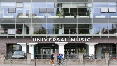 Bild: Jens Kalaene/dpa-Zentralbild/ZB
Universal Music sieht in dem Deal einen Schritt in die Zukunft. (Archivbild)
