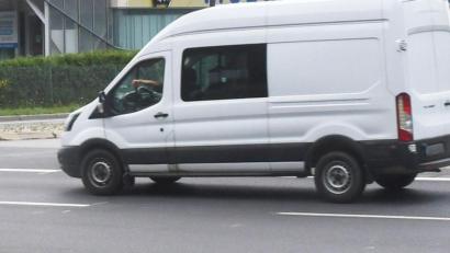 Symbolbild: Gabi Schönberger
Vor einem weißen Kleintransporter wird in sozialen Medien gewarnt – der Fahrer soll angeblich in Tirschenreuth Leute zum Mitfahren auffordern. Bei diesem Foto handelt es sich um ein Symbolbild.