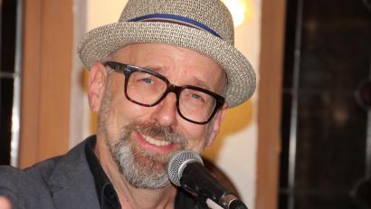 Bild: kro
Der Schalk war Hubert Treml immer wieder anzusehen. Er begeistere "sein" Publikum in Kondrau.