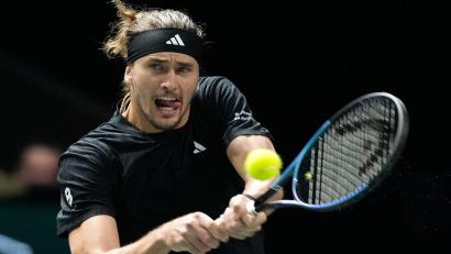 Bild: Michel Euler/AP/dpa
Für Alexander Zverev war das Viertelfinale in Paris ein Auf und Ab.