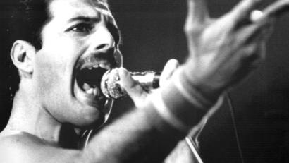 Bild: dpa
„Bohemian Rhapsody“ zählt zu den größten Klassikern der Band Queen um Frontmann Freddie Mercury (Archivbild)