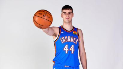 Bild: Kyle Phillips/AP/dpa
Nikola Topic glaubt fest daran, den Krebs zu besiegen.