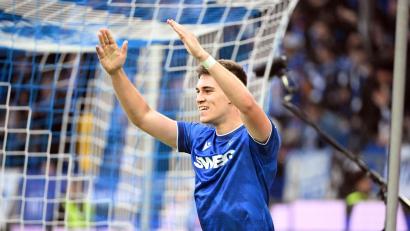 Bild: Uli Deck/dpa
Karlsruhe jubelt spät - hier beim Ausgleich durch Marcel Beifus.