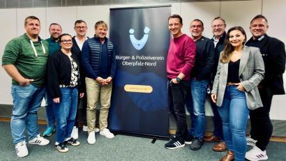 Bild: Bürger- und Polizeiverein Oberpfalz-Nord e.V. 
In Weiden ist ein neuer Verein entstanden, der das Vertrauen zwischen Bevölkerung und Polizei stärken soll: der Bürger- und Polizeiverein Oberpfalz-Nord.
