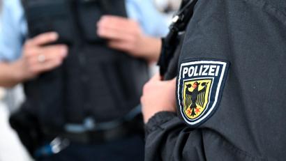 Bild: Sven Hoppe/dpa
Die Ermittler werten zahlreiche Videoaufzeichnungen aus. (Symbolbild)