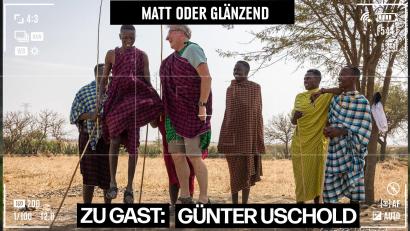 Bild: Günter Uschold
Günter Uschold tanzt mit Massai.