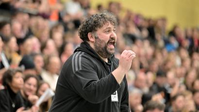 Archivbild: Hubert Ziegler
Christof Heiduk, Trainer der HG Amberg, war mit der Leistung in der zweiten Halbzeit überhaupt nicht einverstanden.