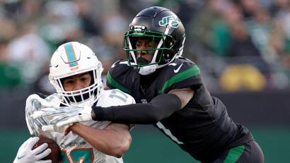 Bild: Adam Hunger/AP/dpa
Sauce Gardner (r) wechselt zu den Indianapolis Colts.