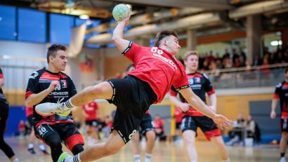 Bild: Günter Uschold
Florian Bauer und seine Kollegen vom HV Oberviechtach spielten 26:26 gegen die SG Regensburg II.