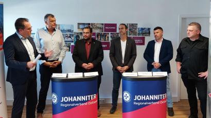 Bild: gmü
Die Bündelung der Kräfte verspricht eine noch höhere Effektivität (von links): Matthias Walk, Ulrich Bauriedl, Tobias Karl, Michael Buschheuer, Ulrich Kraus und Stefan Segerer bei der Pressekonferenz