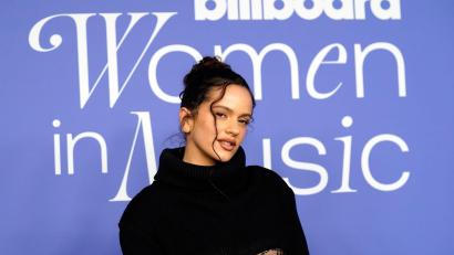 Bild: Chris Pizzello/Invision/AP/dpa
Zum Leak gab Rosalía zunächst keine Stellungnahme ab. (Archivfoto)