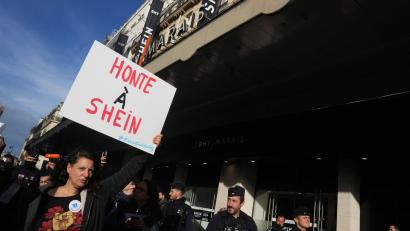 Bild: Thibault Camus/AP/dpa
Frankreich verschärft den Ton gegenüber Shein. (Archivbild)