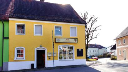 Bild: Portner
In Oberviechtach gibt es jetzt auch ein indisches Restaurant. Es ersetzt in der Nabburger Straße 13 den Balkan-Grill.