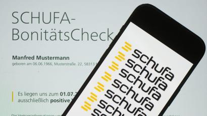 Bild: Sebastian Kahnert/dpa
Wie lange darf die Schufa Negativ-Informationen speichern? (Archivbild)